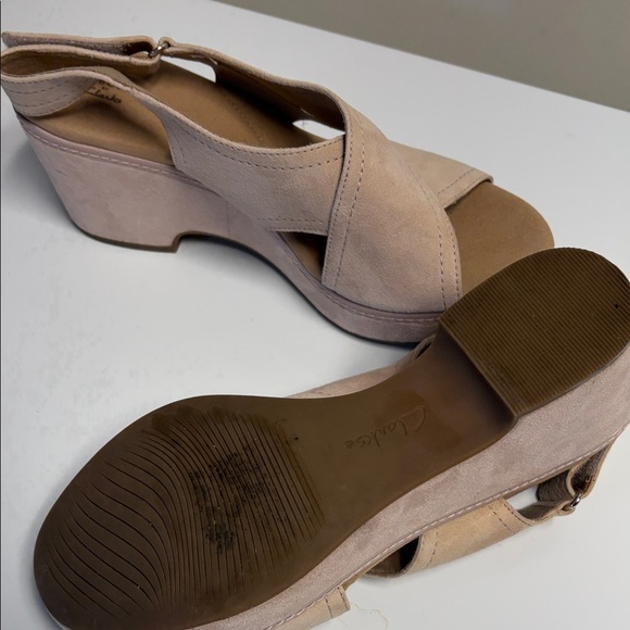 Clarks Cream Wedge Sandals - Picture 2 of 2